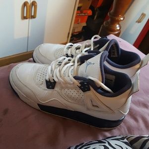 Jordan 4