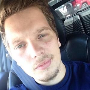 Meet your Posher, Clint