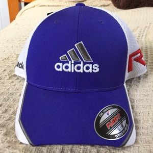 Adidas tour mesh hat