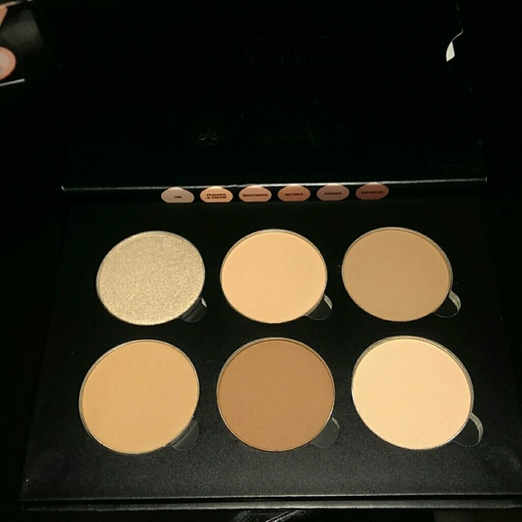 ❌SOLD ❌Anastasia Contour kit