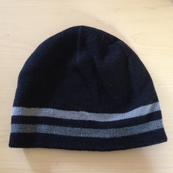 NEW black beanie with gray stripes