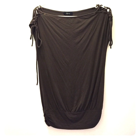 Drapey lace-up shoulder tunic