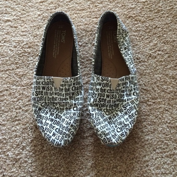 Limited edition TOMS!