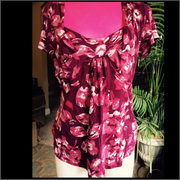 Anthropologie top Size medium