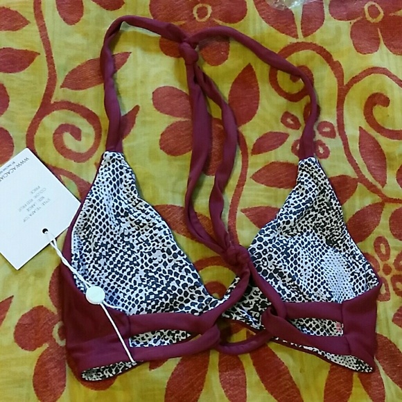 New acacia yelapa red fruit bikini top exclusive - Picture 4 of 4
