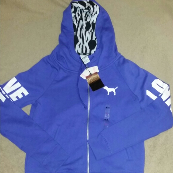 **SOLD**Nwt medium purple jacket