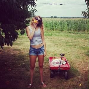 Meet your Posher, Chelsea