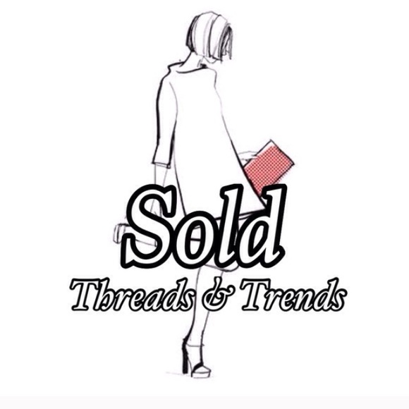 Threads & Trends Accessories - Mulberry Braided Scarf