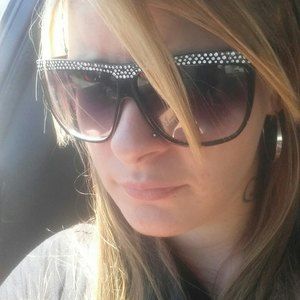 Meet your Posher, Missy