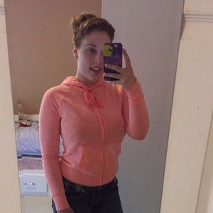 Meet your Posher, Jacqueline