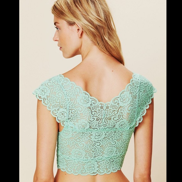 💜bundled Free People lace top - Picture 2 of 4