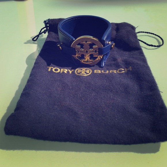 Tory Burch Colbolt Blue Bracelet.