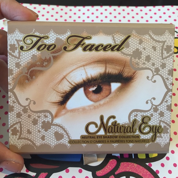 Too Faced Natural Eye eyeshadow palette