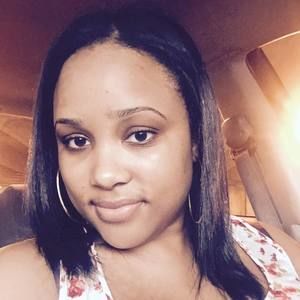 Meet your Posher, Arielle