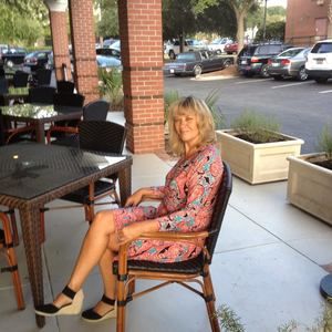 Meet your Posher, Debra