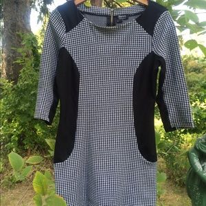 Blanco Houndstooth Dress