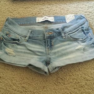 Hollister Low-Rise Shorts