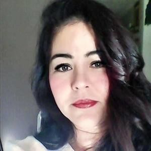 Meet your Posher, Gloria