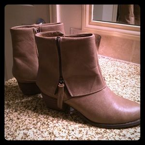 Ankle booties