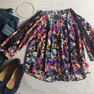 Forever 21 floral and lace top