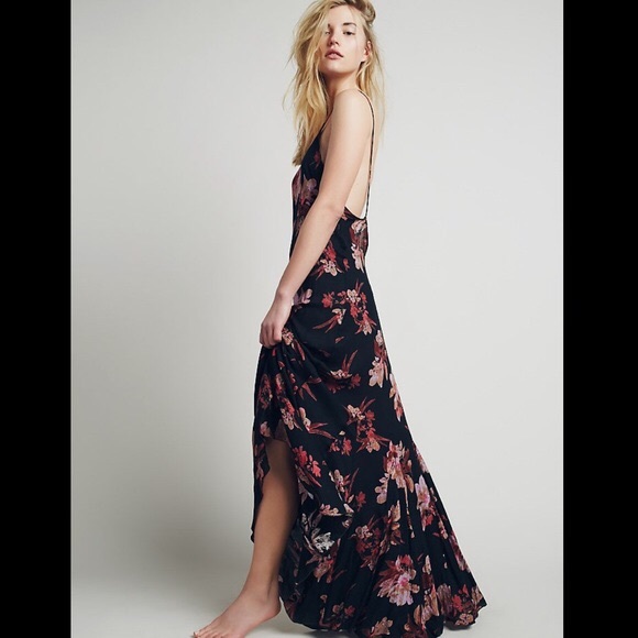 Free People Dresses & Skirts - 🎀$39TODAYONLY🎀  Free People floral maxi slip