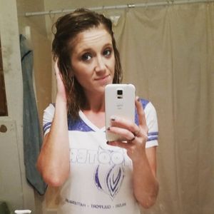 Meet your Posher, Alicia