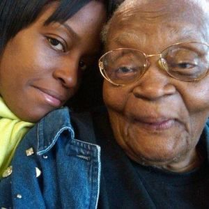 Meet your Posher, Cora