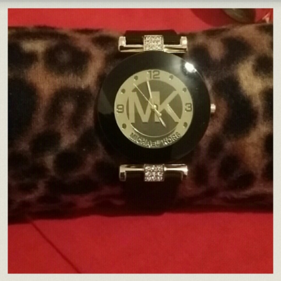 Mk watch Clearance