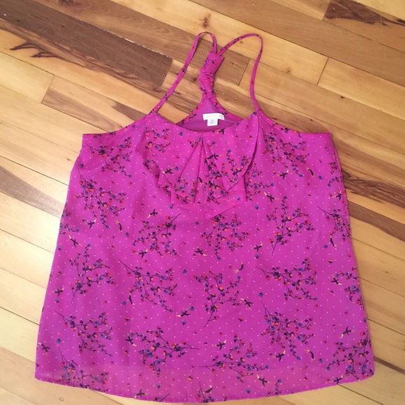 Cute blouse with floral pattern. - Picture 1 of 2