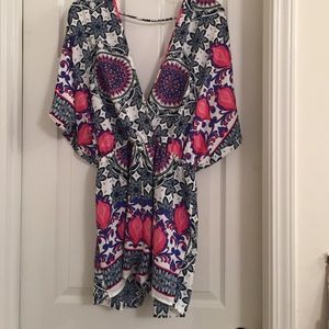 Cute, never worn romper!