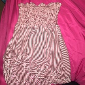 Cute strapless strip top