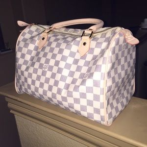 Louis Vuitton Speedy 30