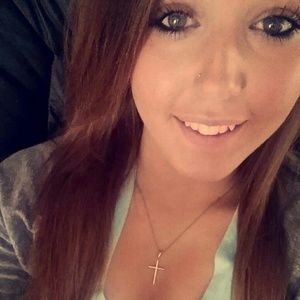 Meet your Posher, Hailey