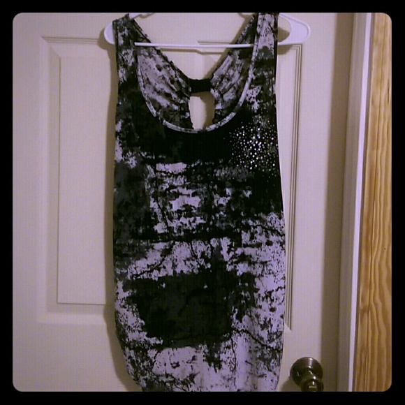 Black and white maurices top!