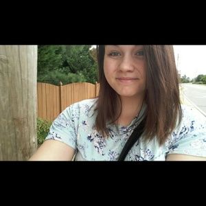 Meet your Posher, Justine