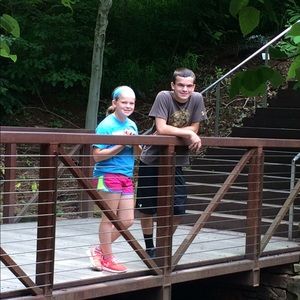 Meet your Posher, Shelley