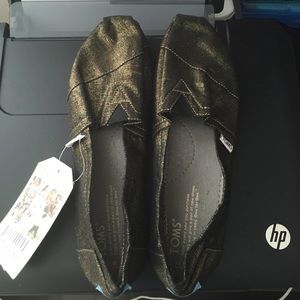 Gold Metallic TOMS