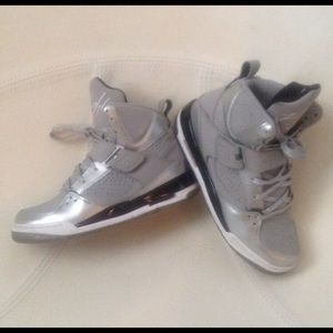 Girls Jordan Flight 45 High GS