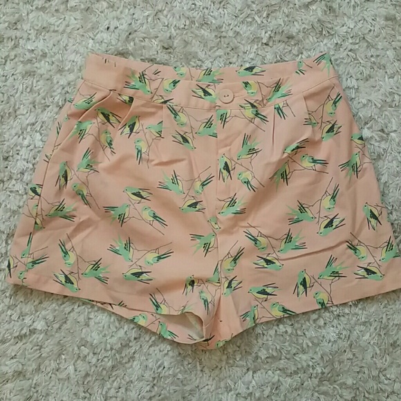 Mid high shorts