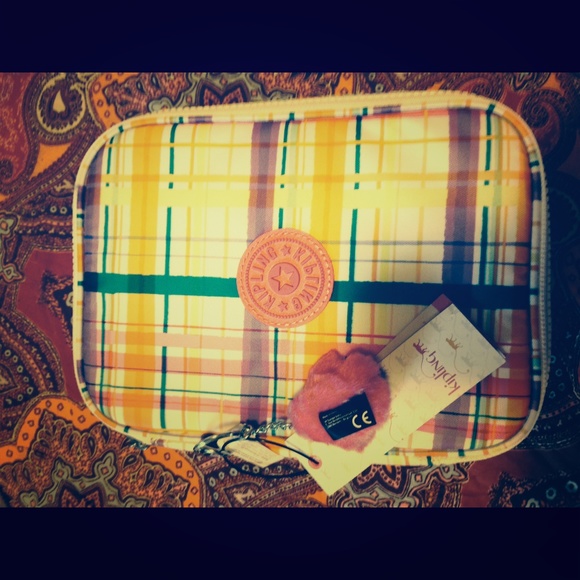 Kipling 100 pens case