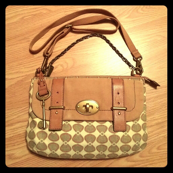 Fossil Handbags - ⬇FOSSIL🍂CROSSBODY BAG