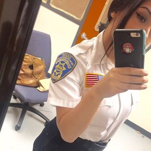 Meet your Posher, Clarissa