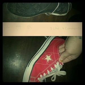 Converse all stars red