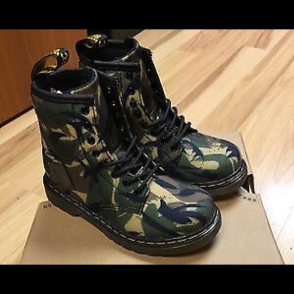 Dr martins camouflage boots.