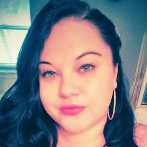 Meet your Posher, Corinne