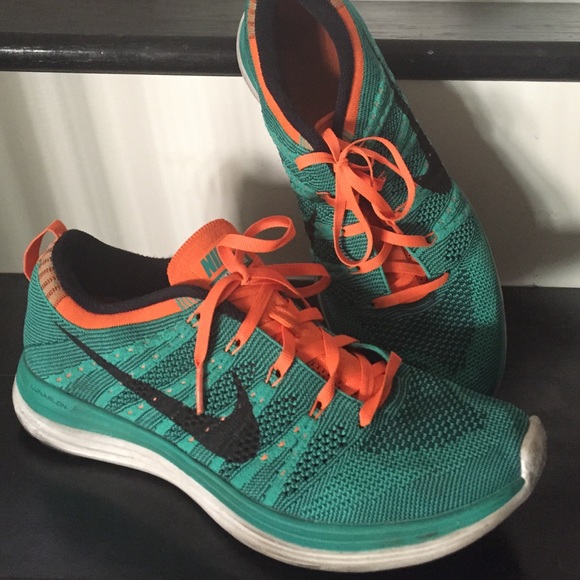 GR8 condition 😍NIKE TENNISHOES • Flyknit Lunar 1