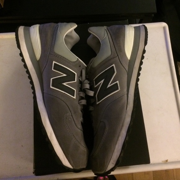 New Balance grey sneakers - Picture 4 of 4