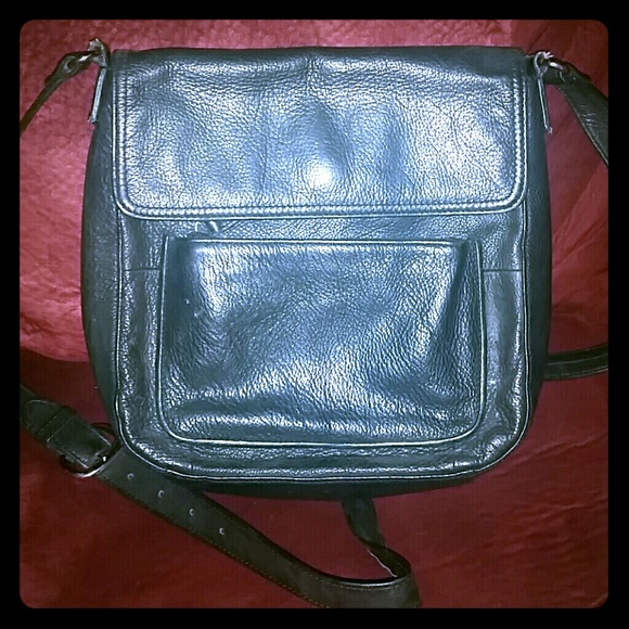 Wilson's Leather Cross Bag - Picture 1 of 4