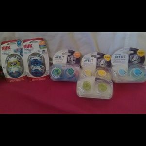 12 Silicone Pacifiers