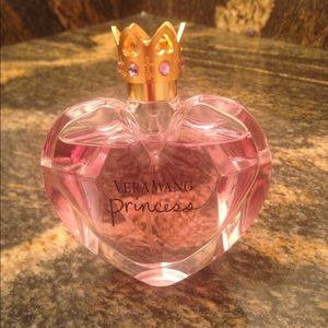 Trade/holding:Vera Wang Princess perfume